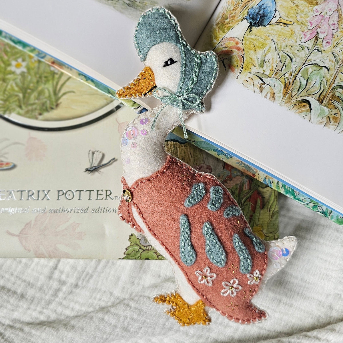 Felt Jemima Puddle-Duck (PDF Pattern & Tutorial)