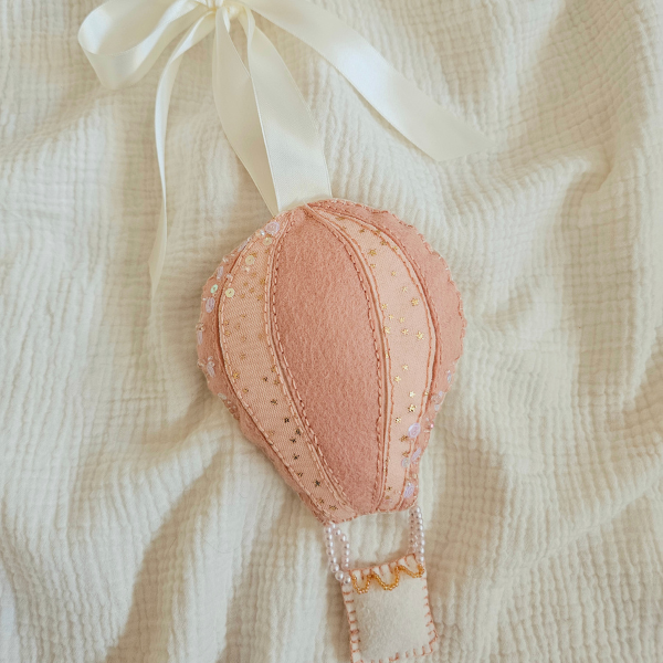 Felt Hot Air Balloon - Beginner Sewing Tutorial