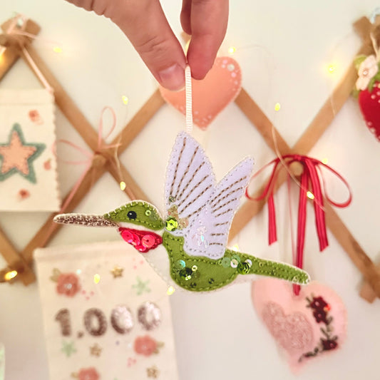 Felt Hummingbird Ornament (PDF Pattern & Tutorial)
